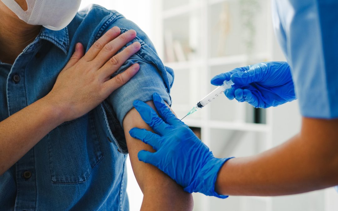 A Simple Guide to Adult Vaccines: What You Need and When to Get Them