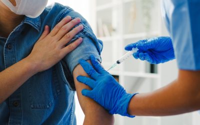 A Simple Guide to Adult Vaccines: What You Need and When to Get Them
